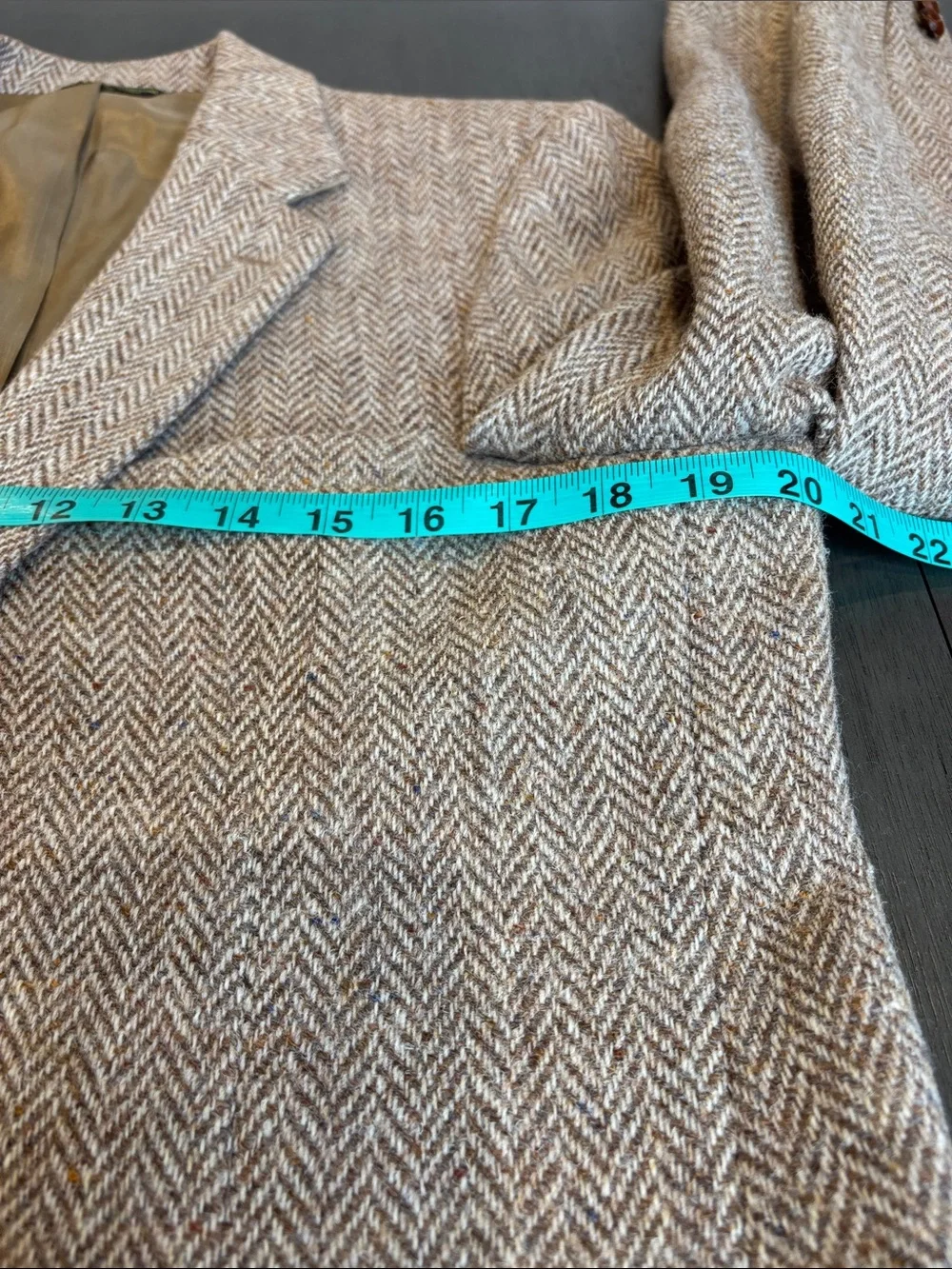 🤎 Harris Tweed Brown Herringbone Wool Blazer Men’s 36 Two Button Sport Coat 🤎